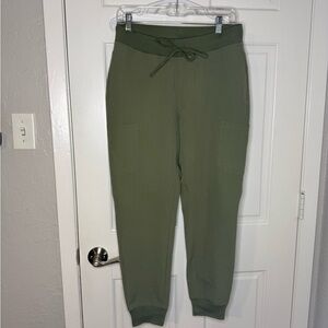 Mandala scrubs sage green jogger bottoms small